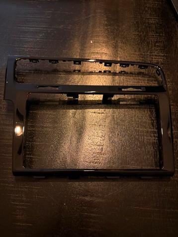 Golf 7.5 zwarte frame discovery 8” mib2 beschikbaar voor biedingen