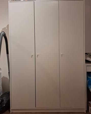 IKEA KLEPPSTAD wardrobe beschikbaar voor biedingen
