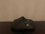 Yeezy slide maat 45, Kleding | Heren, Schoenen, Slippers, Zwart, Nieuw, Ophalen of Verzenden
