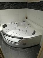 Luxe hoek jacuzzi / whirlpoolbad – werkt – NU AFHALEN, Ophalen, Gebruikt, Vast