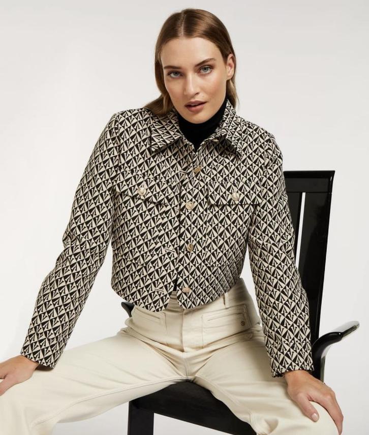 Als nieuw mooi jasje van Josh v maat xs, Kleding | Dames, Jasjes, Kostuums en Pakken, Zo goed als nieuw, Jasje, Maat 34 (XS) of kleiner