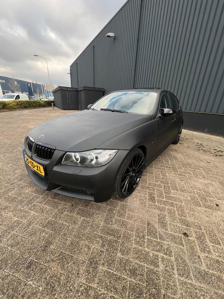 BMW 3-Serie 2.0 I 320 NIEUWE APK!& BMW 525 2004 automaat, Auto's, BMW, Bedrijf, 3-Serie, Benzine, B, Sedan, Handgeschakeld, Geïmporteerd