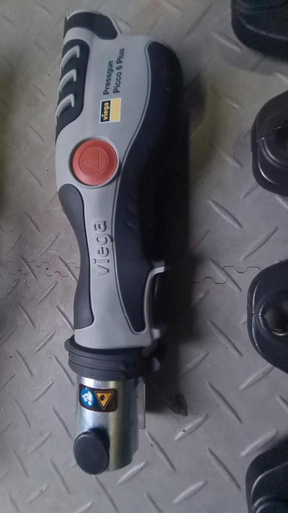 Viega Pressgun Pico 6 + Persbekken, Doe-het-zelf en Verbouw, Gereedschap | Handgereedschap, Nieuw, Ophalen of Verzenden
