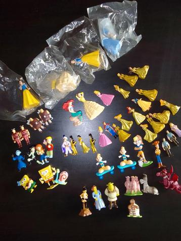 Bekende tekenfilm figuren uit surprise eitjes beschikbaar voor biedingen