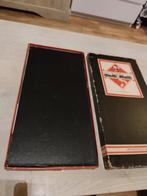 Monopoly De Luxe - Vintage Bordspel, Hobby en Vrije tijd, Gezelschapsspellen | Bordspellen, Gebruikt, 1027 Newport Avenue, Pawtucket, RI 02861, USA