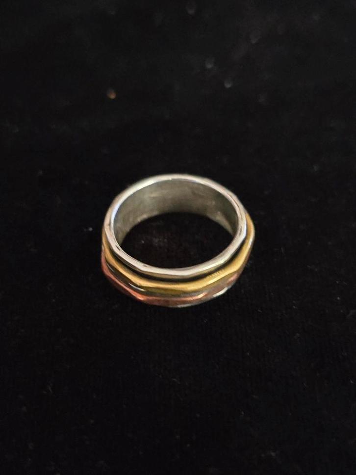 Aparte ring. zilver 925, + draaiende ringen, koper, op ring, Sieraden, Tassen en Uiterlijk, Ringen, Gebruikt, Dame, 18 tot 19