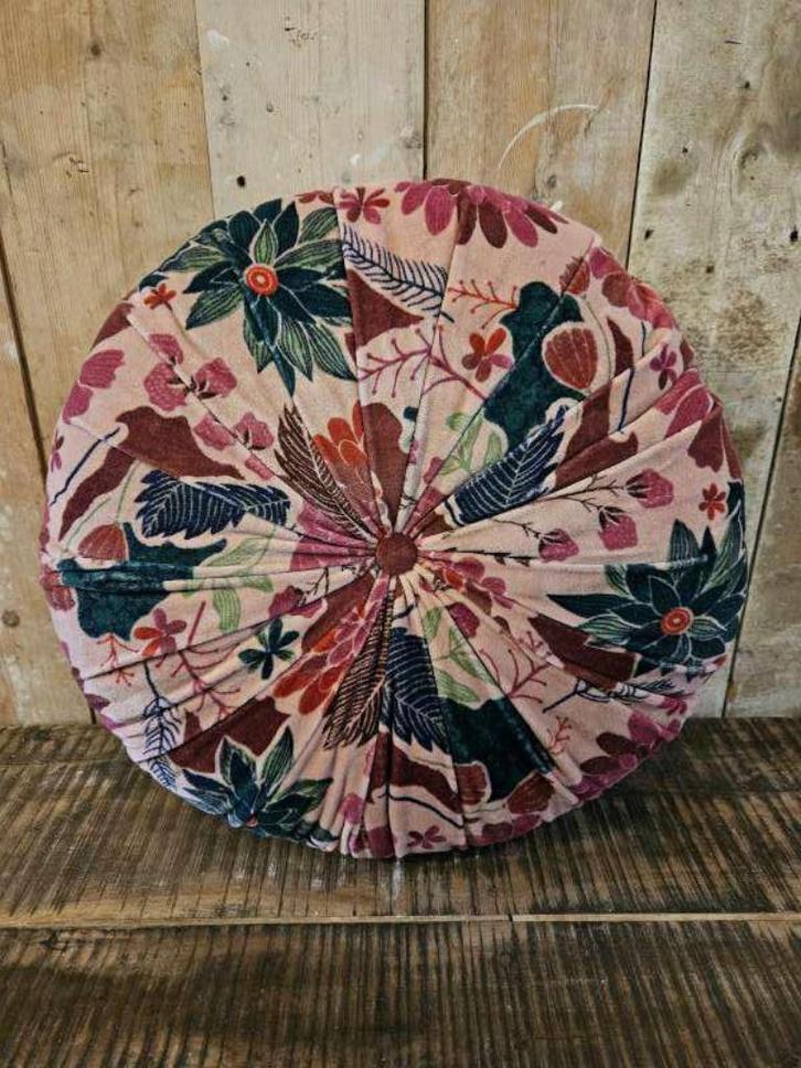 rond kussen ``WOONWINKEL RUSTIEK``, Huis en Inrichting, Woonaccessoires | Kussens, Nieuw, Rond, Ophalen of Verzenden