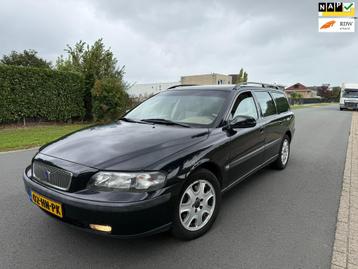 Volvo V70 2.4 T Geartr. C.L. AIRCO/LEER/APK/AUTOMAAT beschikbaar voor biedingen