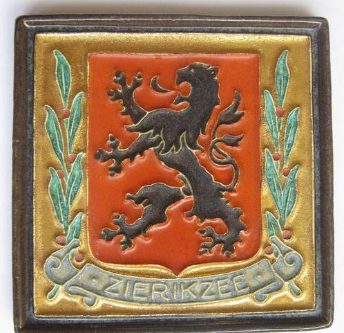 Zierikzee Cloisonne Tegel Stadswapen Porseleyne Fles, Antiek en Kunst, Antiek | Wandborden en Tegels, Ophalen of Verzenden