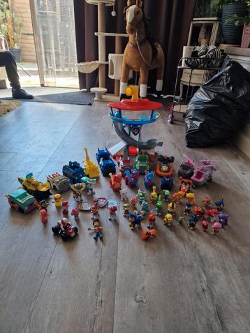Grote set paw patrol beschikbaar voor biedingen