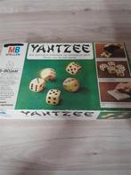 yahtzee dobbelspel - s4363, Hobby en Vrije tijd, Gezelschapsspellen | Bordspellen, Ophalen of Verzenden, Zo goed als nieuw