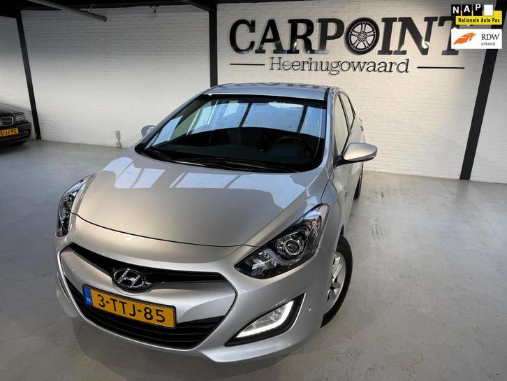 Hyundai I30 1.6 GDI i-Vision 5Deurs 2014 Camera Pdc Cruise C, Auto's, Hyundai, Bedrijf, Te koop, i30, ABS, Achteruitrijcamera