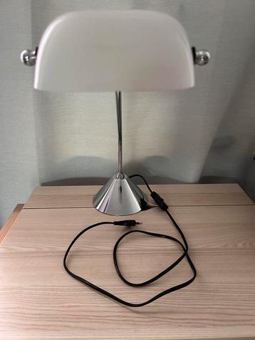 Vintage Tafellamp Orion Chroom Metaal Opaal Glas beschikbaar voor biedingen