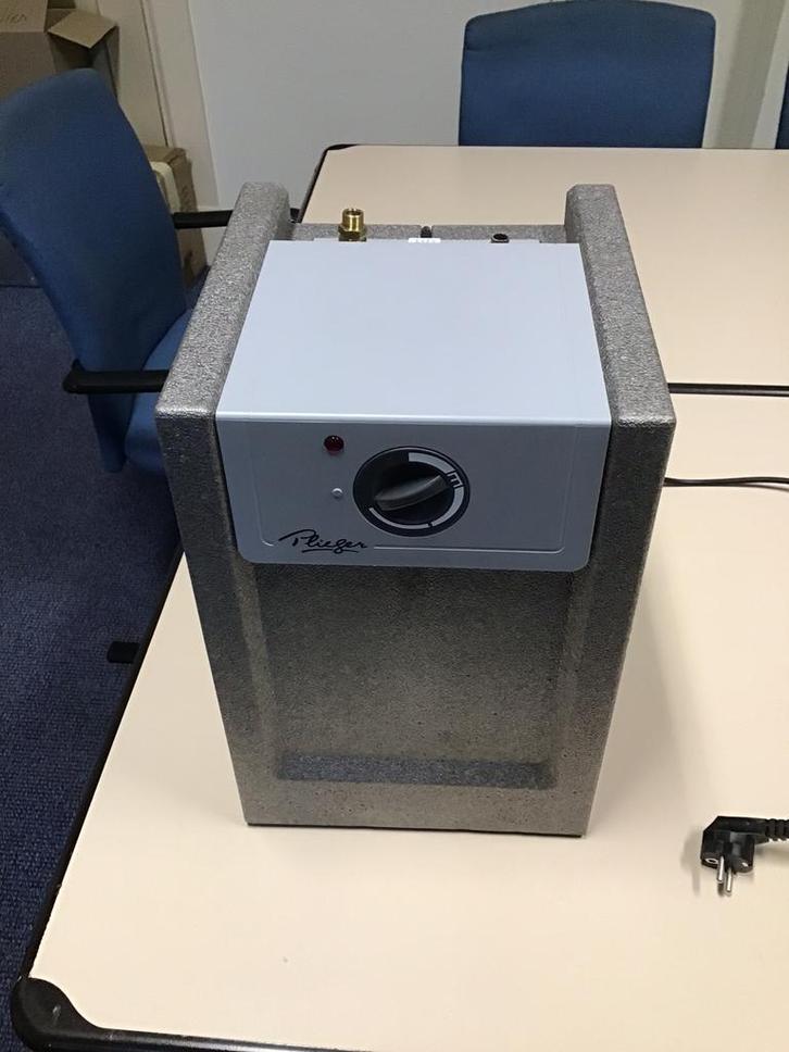 Plieger Keukenboiler 10/15 liter, Doe-het-zelf en Verbouw, Geisers en Boilers, Gebruikt, Boiler, Minder dan 20 liter, 6 t/m 10 jaar oud