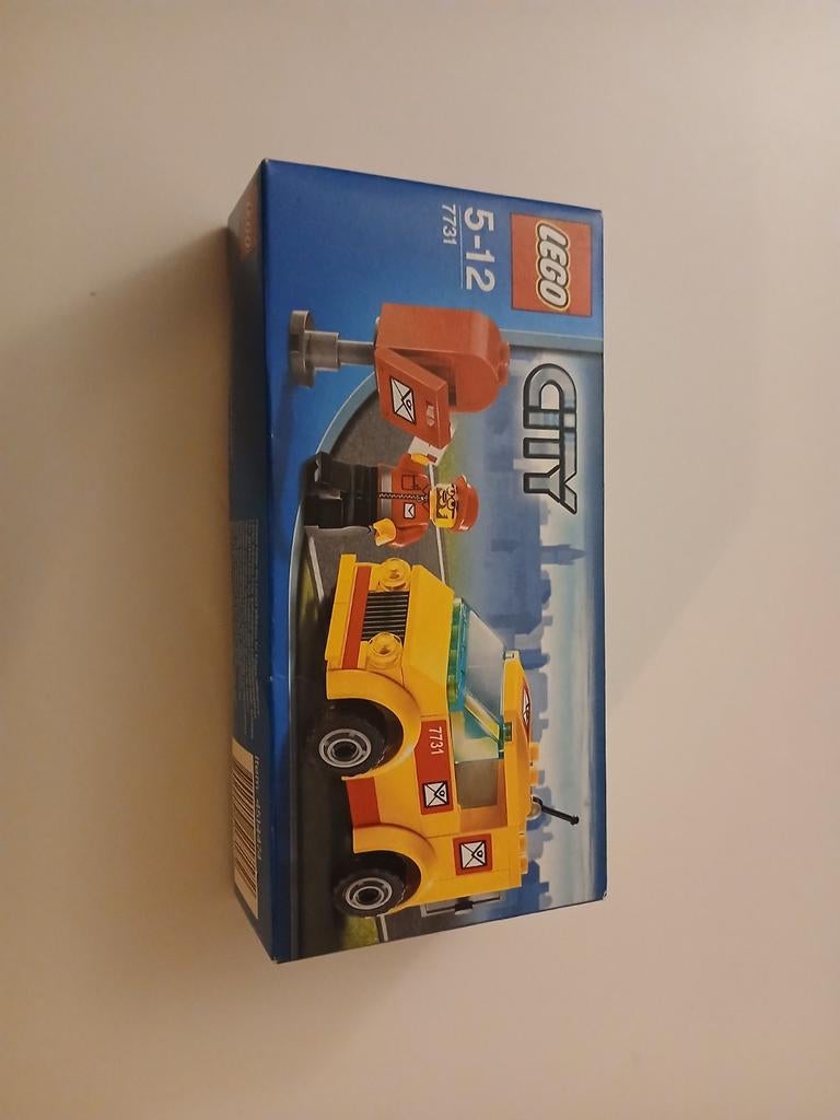 Lego nr 7731     City  post auto, Kinderen en Baby's, Speelgoed | Duplo en Lego, Ophalen of Verzenden, Nieuw, Complete set, Lego