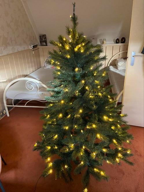 Kerstboom met verlichting., Diversen, Kerst, Zo goed als nieuw, Ophalen of Verzenden