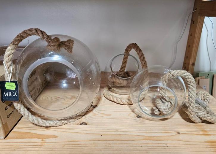 3 glazen bollen met touw om op te hangen, Huis en Inrichting, Woonaccessoires | Stolpen, Zo goed als nieuw, Ophalen