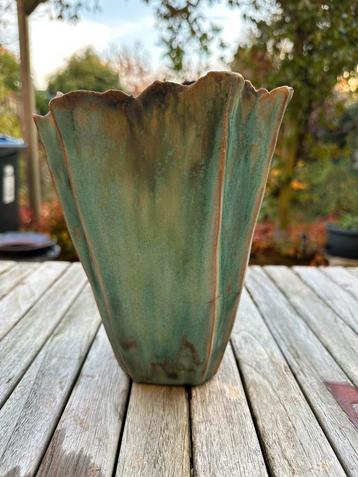 Turquoise geglazuurde vaas, handgemaakt beschikbaar voor biedingen