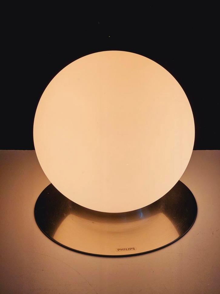 Philips zware vintage opaline glazen bol tafellamp., Antiek en Kunst, Curiosa en Brocante, Ophalen of Verzenden