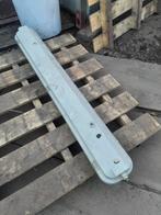 Gebruikte TL bakken stof en spatwaterdicht 120cm vintage, Ophalen of Verzenden, Gebruikt, Stof
