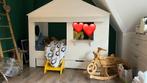 Bed eenpersoons huisjesbed, Kinderen en Baby's, Kinderkamer | Stapelbedden en Hoogslapers, Ophalen, Zo goed als nieuw, Overige typen
