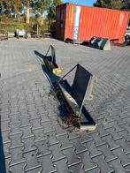 Giant Inveegbezem €300,- voor 2 stuks, Zakelijke goederen, Machines en Bouw | Kranen en Graafmachines, Ophalen of Verzenden