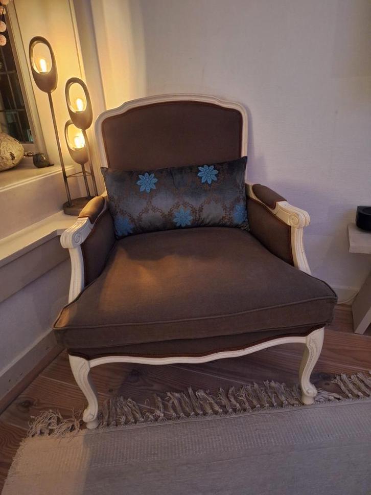 Stoel met hocker , gratis afhalen, Huis en Inrichting, Fauteuils, Gebruikt, 50 tot 75 cm, Minder dan 75 cm, Ophalen