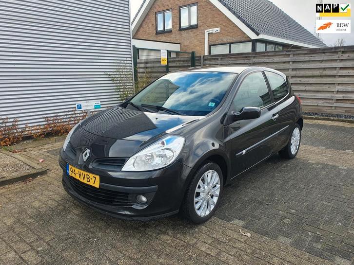 Renault Clio 1.2-16V Collection Airco Bj:2009 NAP!, Auto's, Renault, Bedrijf, Te koop, Clio, ABS, Airbags, Airconditioning, Boordcomputer