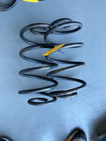 1969 - 1970 Chevrolet Chevelle coil springs rear stock heigh beschikbaar voor biedingen