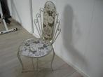 leuk brocant oudFfrans stoeltje bekleed  €22,50 smeedijzer., Ophalen