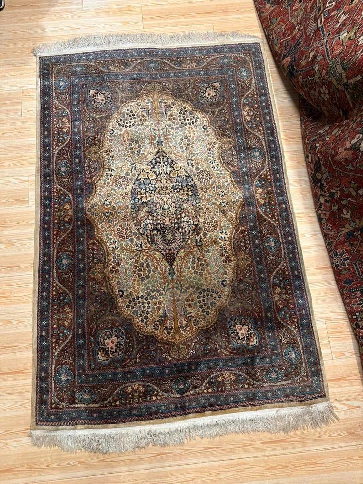 Perzisch tapijt Lavar 215 x 140 cm (handgeknoopt), Huis en Inrichting, Stoffering | Tapijten en Kleden, Zo goed als nieuw, 100 tot 150 cm