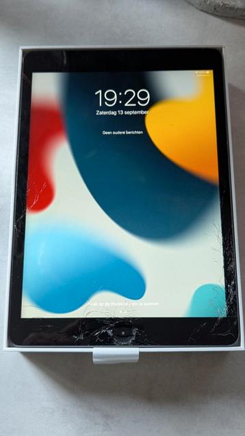 Apple iPad 9 64gb in originele doos beschikbaar voor biedingen