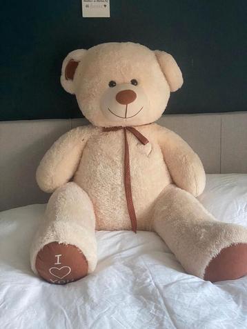 Super Grote Crème Teddybeer - Nieuwstaat! beschikbaar voor biedingen