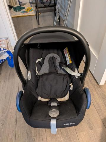 Maxi-Cosi Cabriofix Autostoel beschikbaar voor biedingen