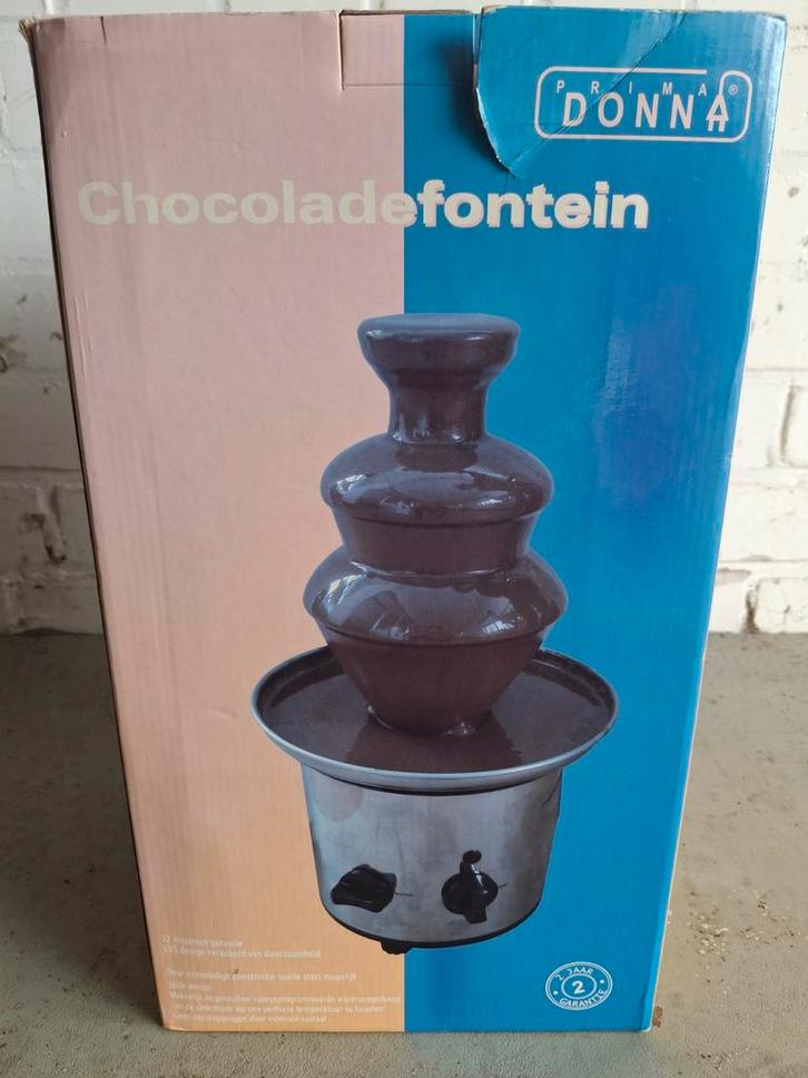 Chocoladefontein Donna - Nieuw in doos, Witgoed en Apparatuur, Fonduesets, Nieuw, Fondueset, Elektrisch, Ophalen of Verzenden