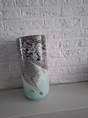 Glazen Vaas - Abstract Design beschikbaar voor biedingen