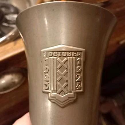 Tinnen vaasje Chris van der hoef, Antiek en Kunst, Antiek | Tin, Ophalen of Verzenden