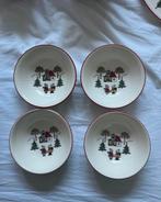 Wedgwood Windsor Christmas kommetjes, Huis en Inrichting, Keuken | Servies, Ophalen of Verzenden, Zo goed als nieuw, Kom(men)