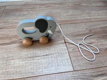 Hape Trekdiertje Olifant beschikbaar voor biedingen