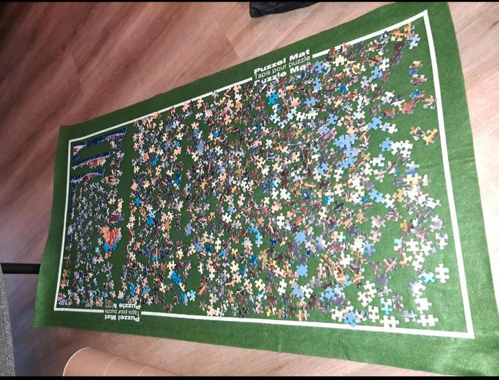 Puzzelmat + 3 Verrassingspuzzels, Hobby en Vrije tijd, Denksport en Puzzels, Gebruikt, Legpuzzel, Minder dan 500 stukjes, Ophalen of Verzenden