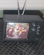 Charmante Miniatuur Retro TV voor Poppenhuis (Schaal 1:12), Ophalen of Verzenden, Nieuw, Poppenhuis