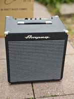 Ampeg RB-108 Bass Amp like new., Muziek en Instrumenten, Ophalen, Zo goed als nieuw, Basgitaar, Minder dan 50 watt