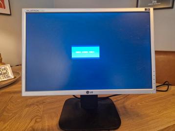 LG Flatron L192WS 19 inch Computerscherm beschikbaar voor biedingen