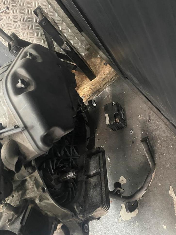 Piaggio MP3 Leader 125cc Motorblok, Fietsen en Brommers, Brommeronderdelen | Scooters, Gebruikt, Piaggio, Blok, Ophalen