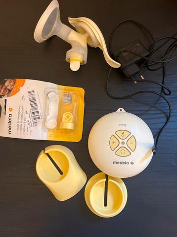 Medela Swing Borstkolf + hand kolf beschikbaar voor biedingen