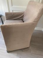 Gratis af te halen: 4 stoelen op wieltjes, beige, Huis en Inrichting, Stoelen, Gebruikt, Overige kleuren, Stof, Ophalen of Verzenden