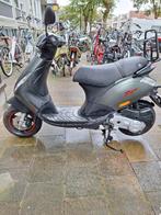 Zip 4t iget brom, Fietsen en Brommers, Scooters | Piaggio, Ophalen, Gebruikt, Benzine, Zip