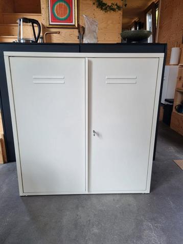 Ivar locker kast met deuren wit ikea beschikbaar voor biedingen