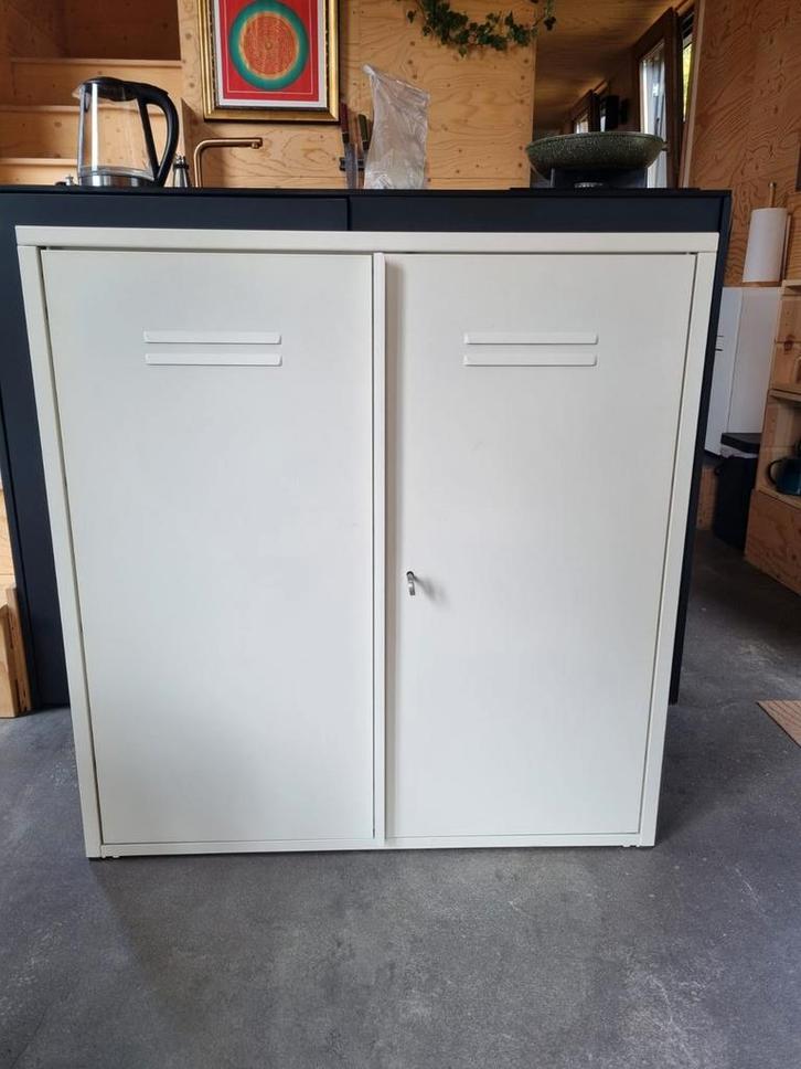 Ivar locker kast met deuren wit ikea, Huis en Inrichting, Kasten | Lockerkasten, Gebruikt, Ophalen of Verzenden