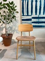 NY11 dining chair leer / eik NORR11, Huis en Inrichting, Stoelen, Bruin, Leer, Ophalen of Verzenden, Zo goed als nieuw